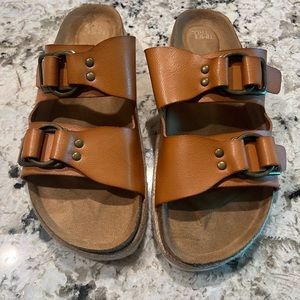 Time and Tru sandals